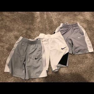 3 pairs of boys Nike size M shorts in EUC